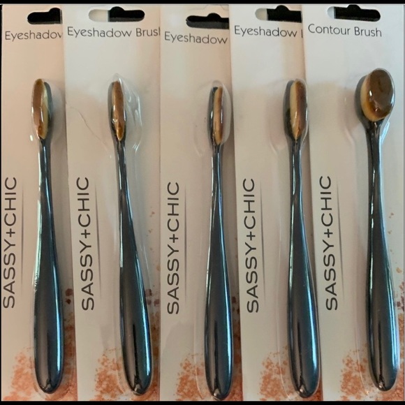 Huge make up sale. - Picture 5 of 16